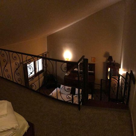 Hotel Cosmin Arad Extérieur photo